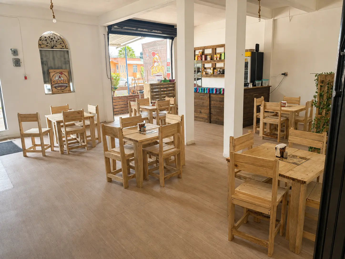 Salón familiar de Granja La Mangana en Zitácuaro